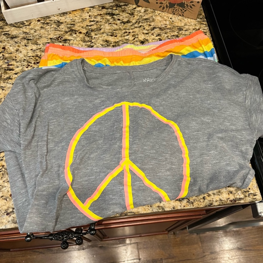 Xhilaration Gray Pink Yellow Blue Striped Multi Color Peace PAjama Short…